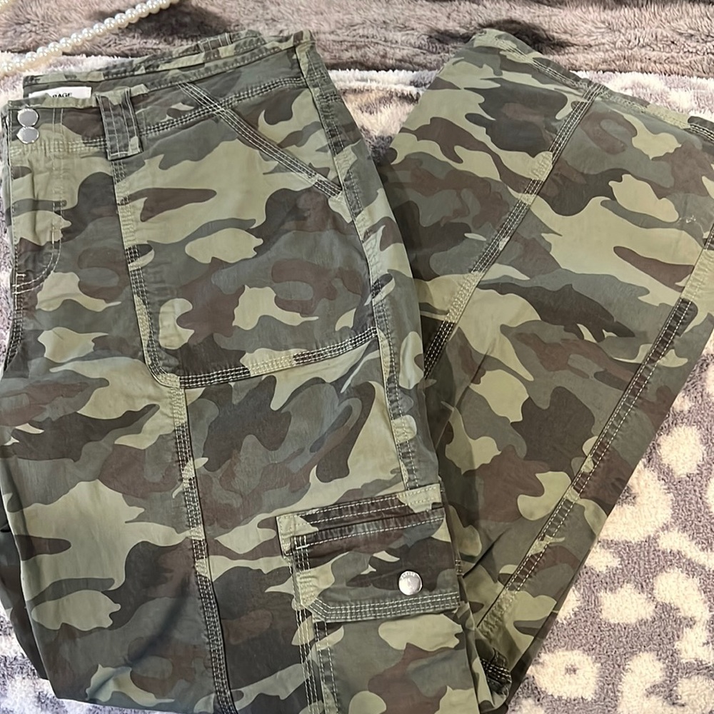 Garage wide leg cargo pants size 11 brand new